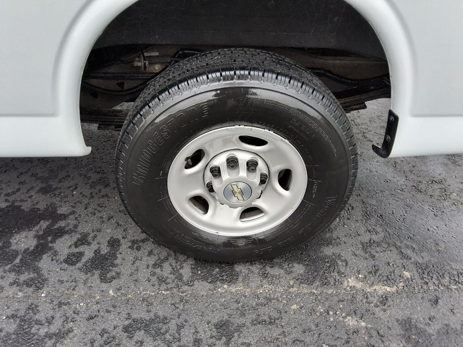 2023 Chevrolet Express Cargo 2500 WT