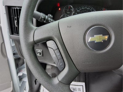 2025 Chevrolet Express Cargo WT