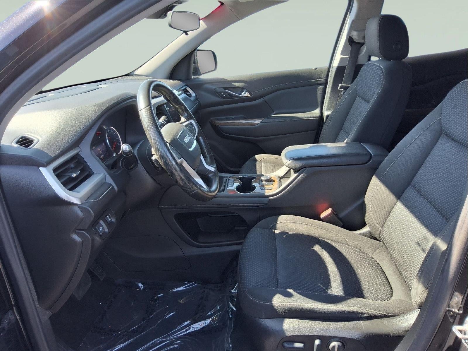 2022 GMC Acadia SLE