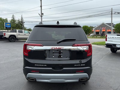 2023 GMC Acadia SLT