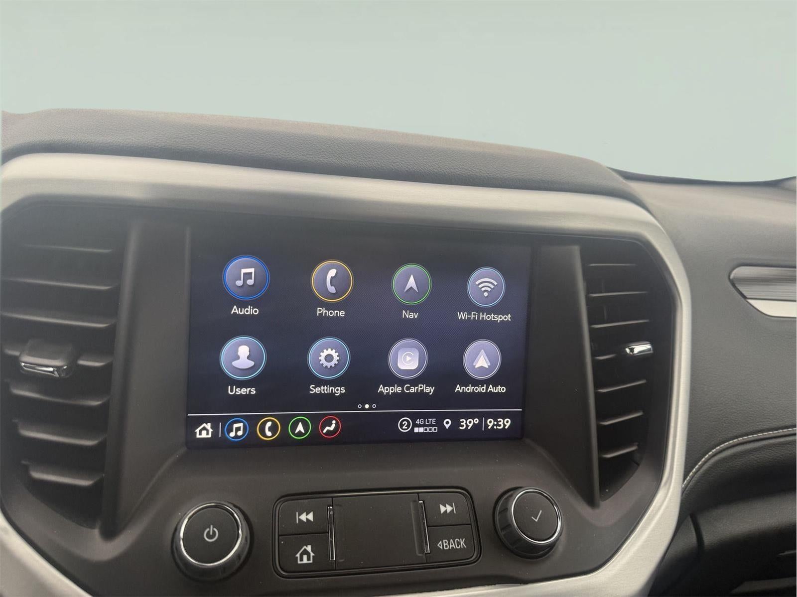 2023 GMC Acadia SLT