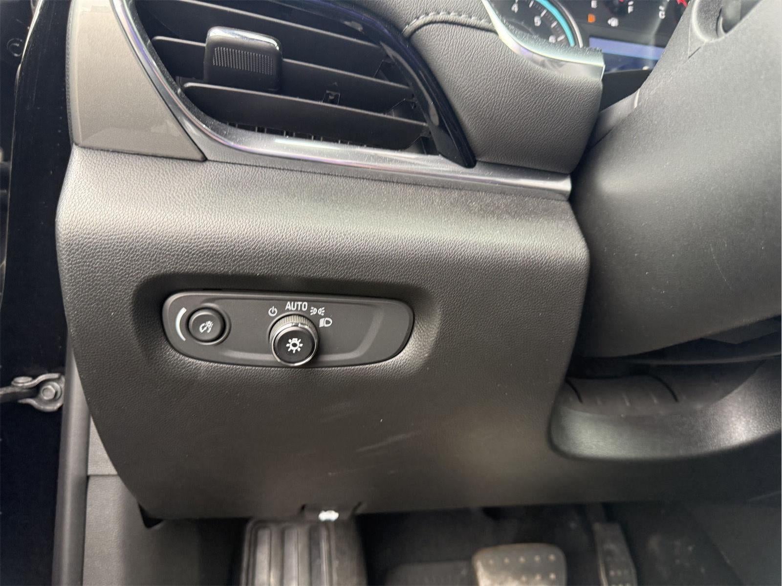 2024 Chevrolet Traverse Limited LT Cloth