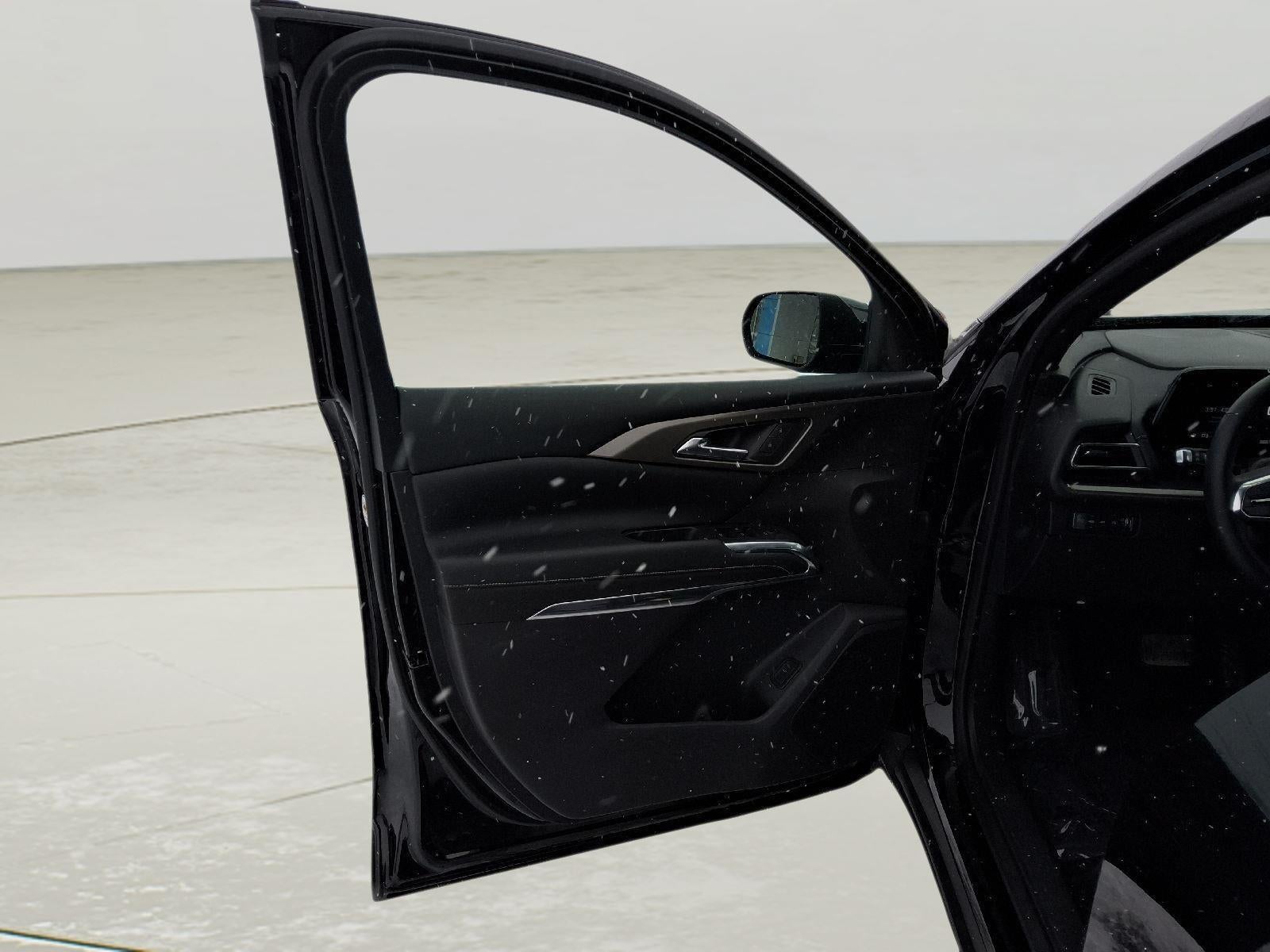 2024 Chevrolet Traverse LS