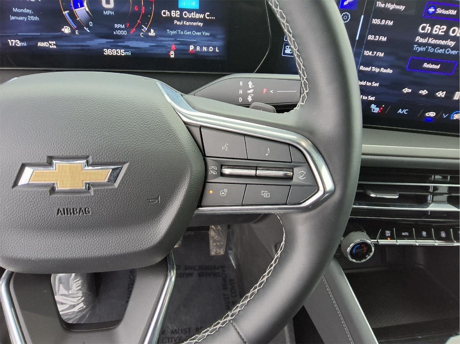 2024 Chevrolet Traverse LS