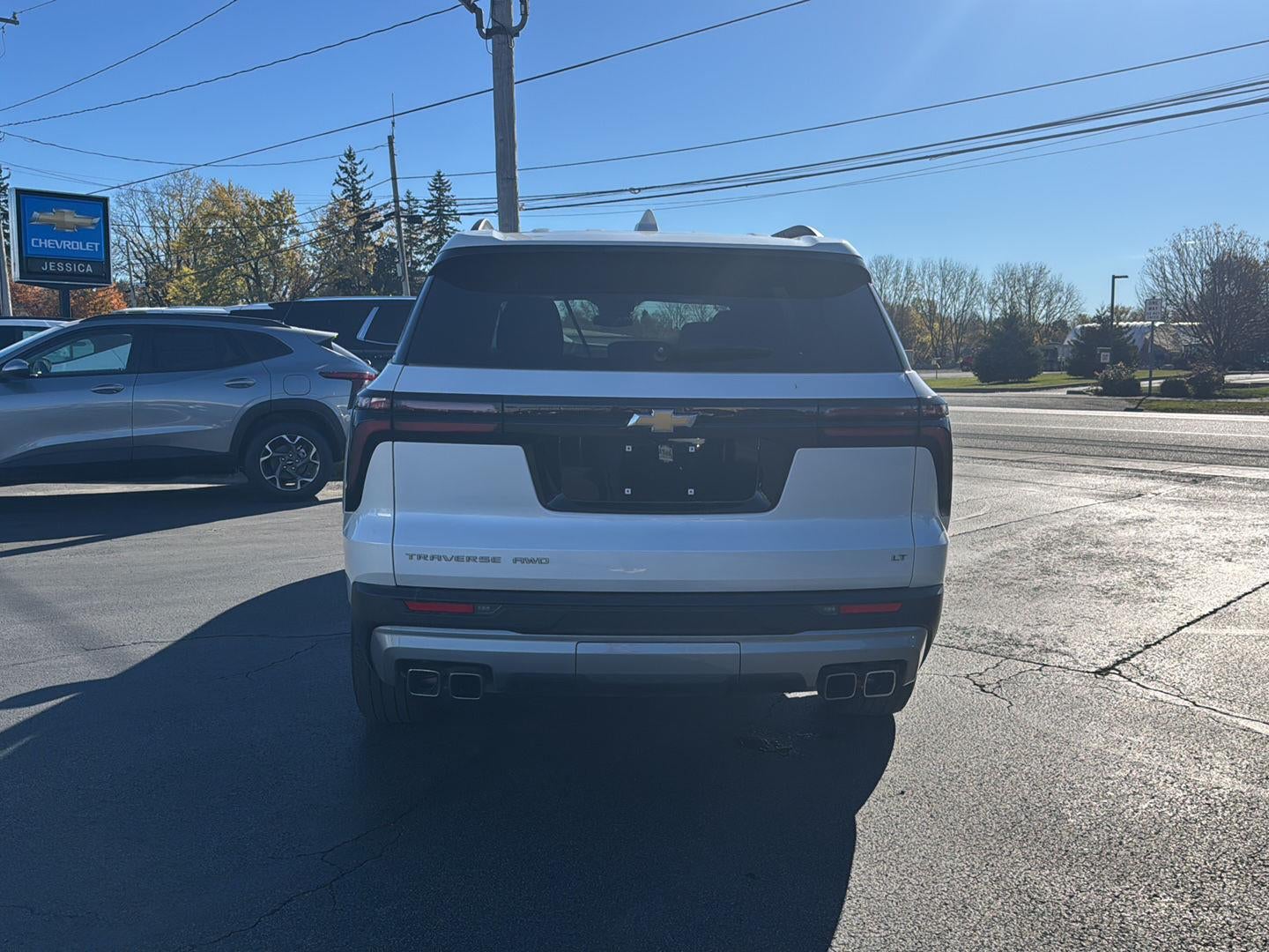 2024 Chevrolet Traverse LT