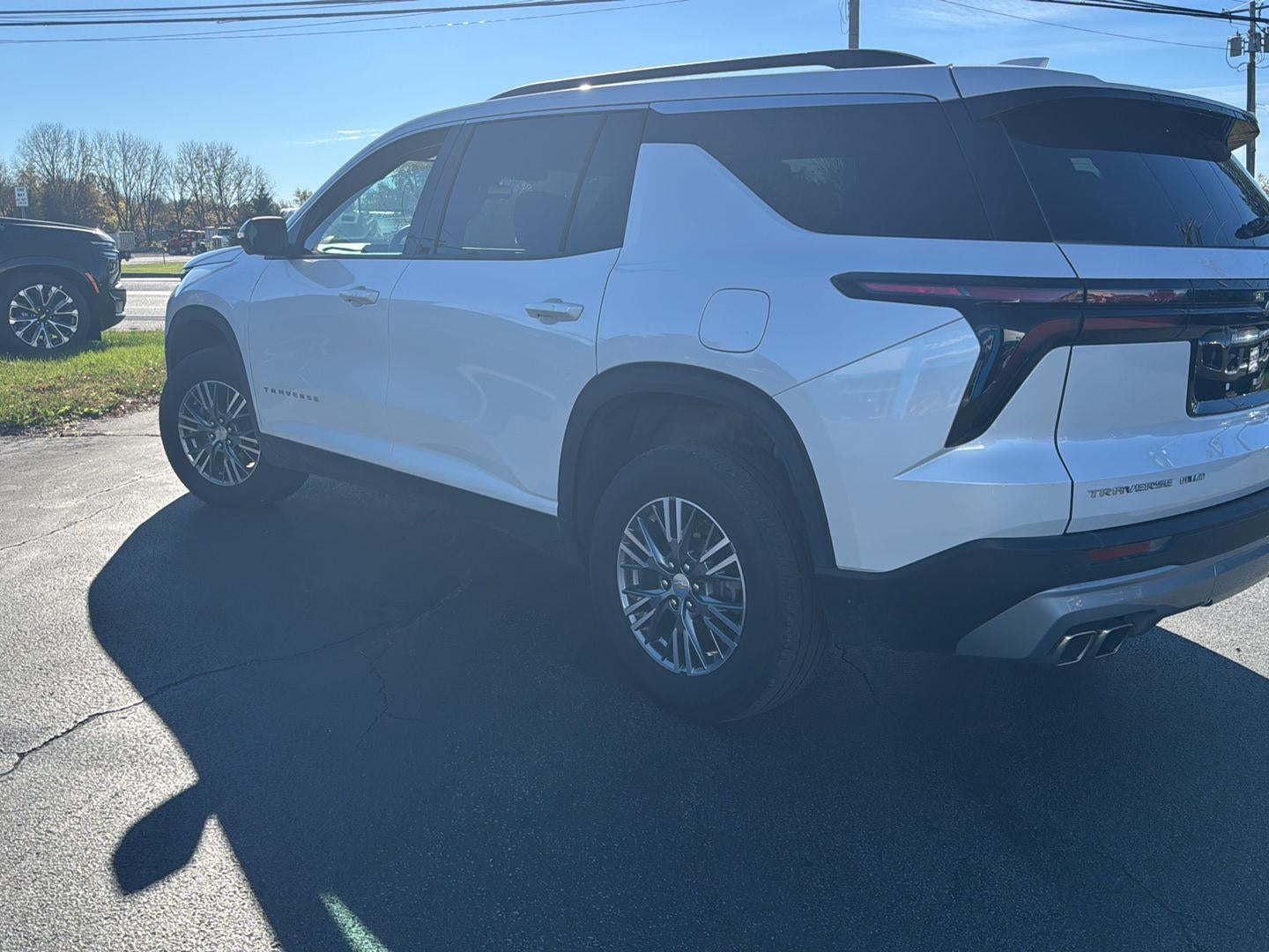 2024 Chevrolet Traverse LT