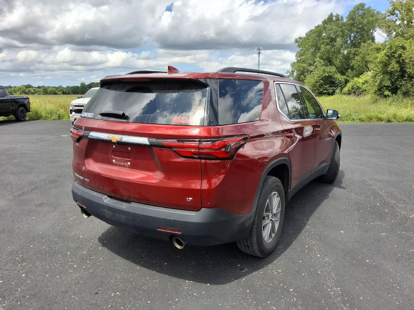 2022 Chevrolet Traverse LT Cloth