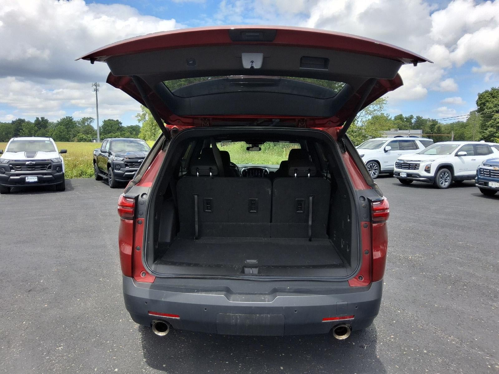 2022 Chevrolet Traverse LT Cloth