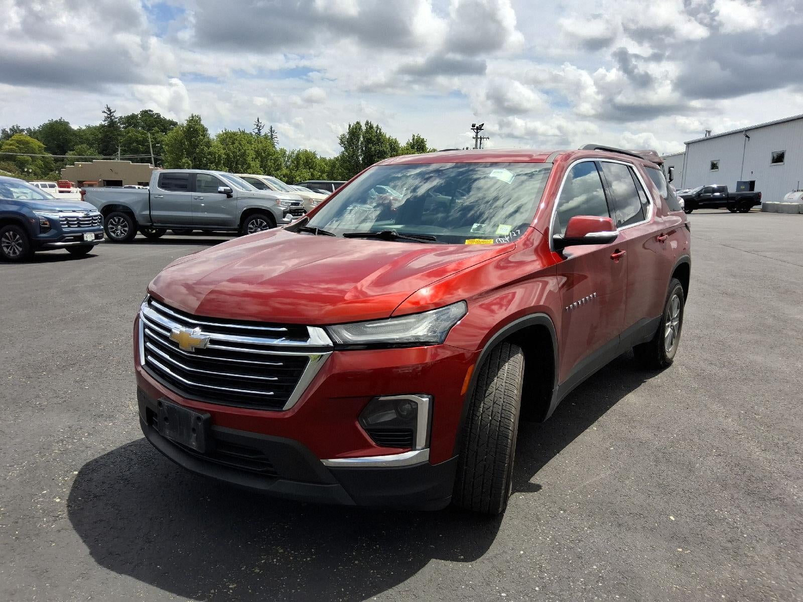 2022 Chevrolet Traverse LT Cloth