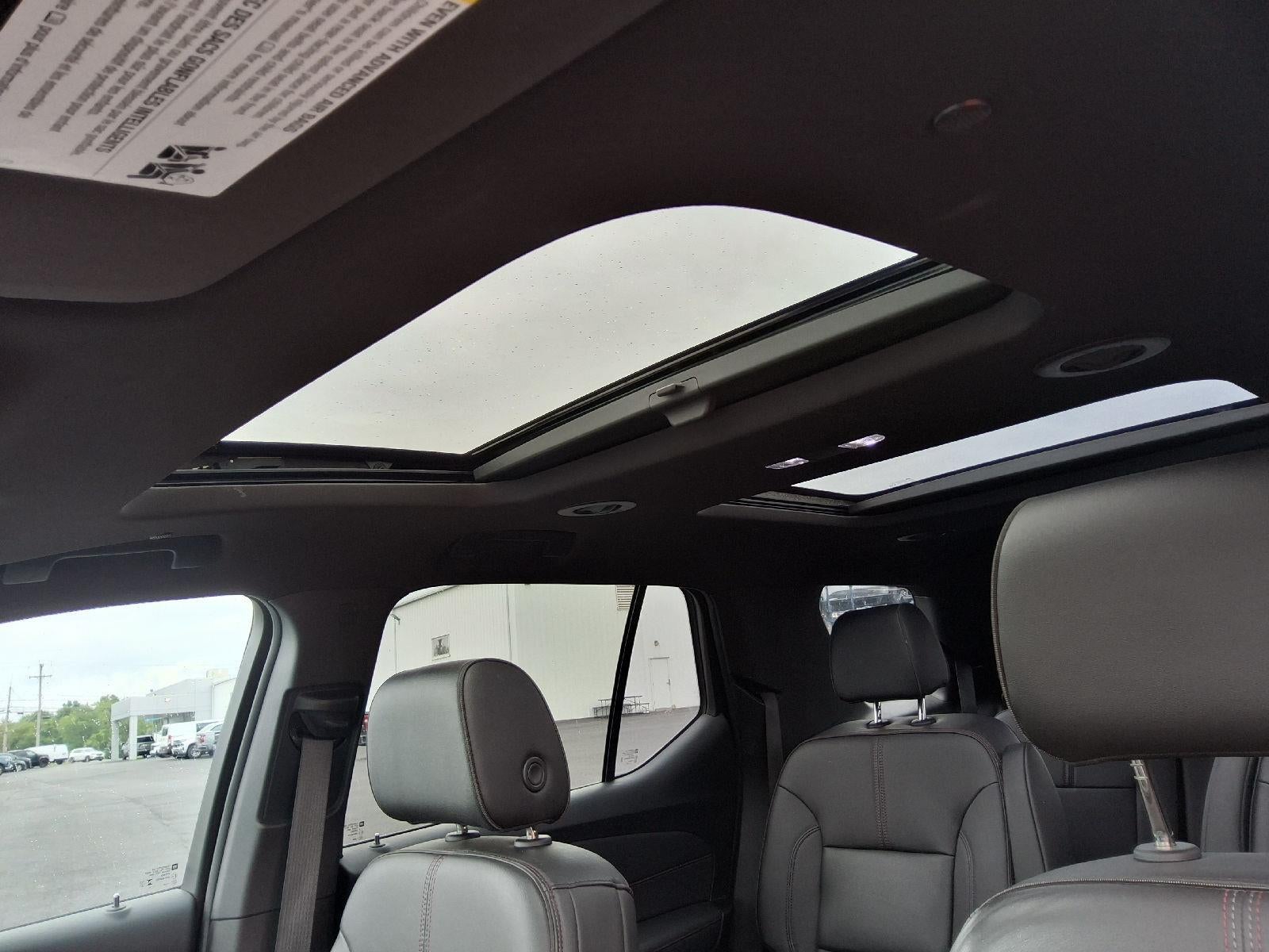 2023 Chevrolet Traverse RS