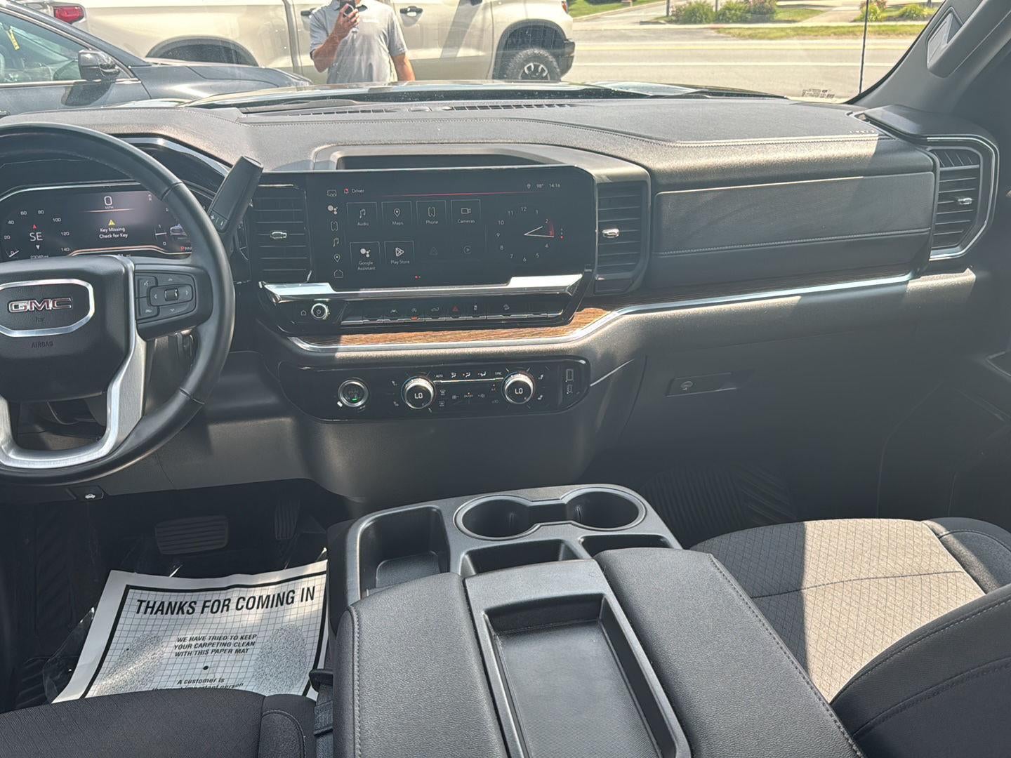 2024 GMC Sierra 1500 Elevation