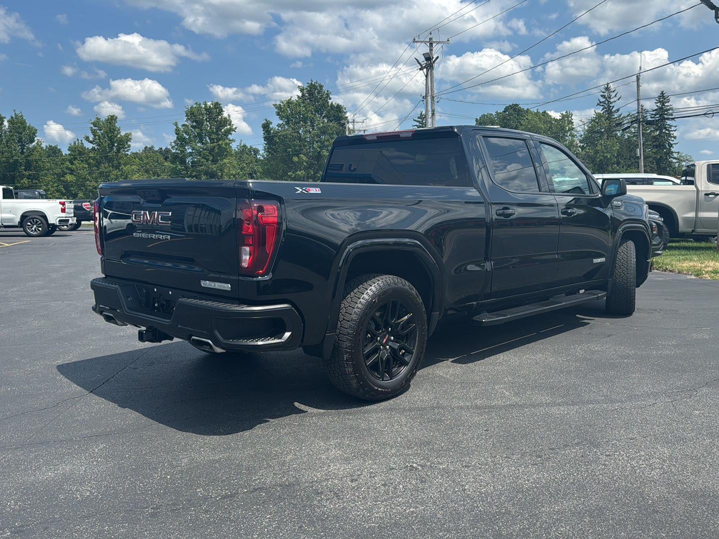 2024 GMC Sierra 1500 Elevation