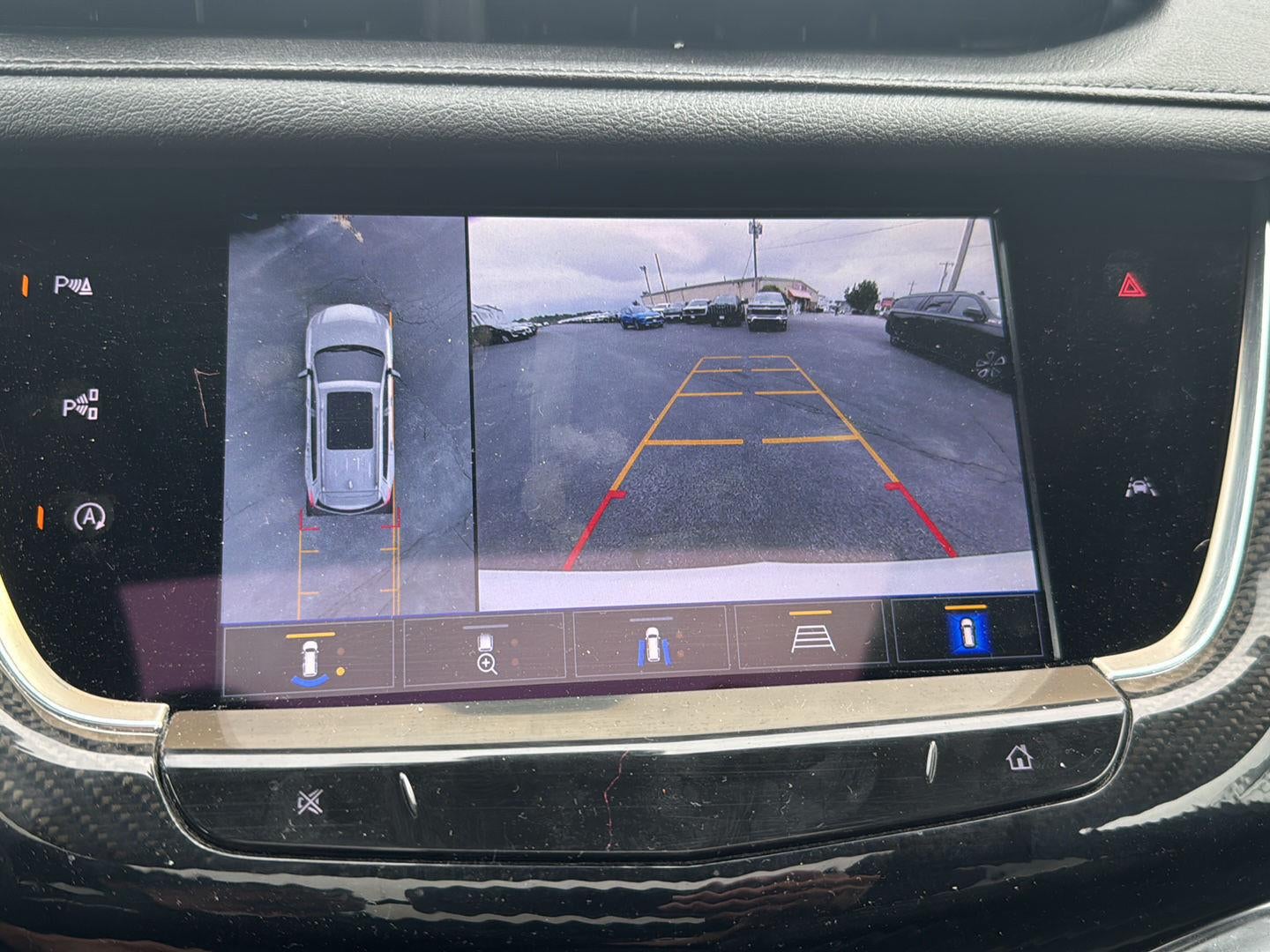 2024 Cadillac XT6 Sport