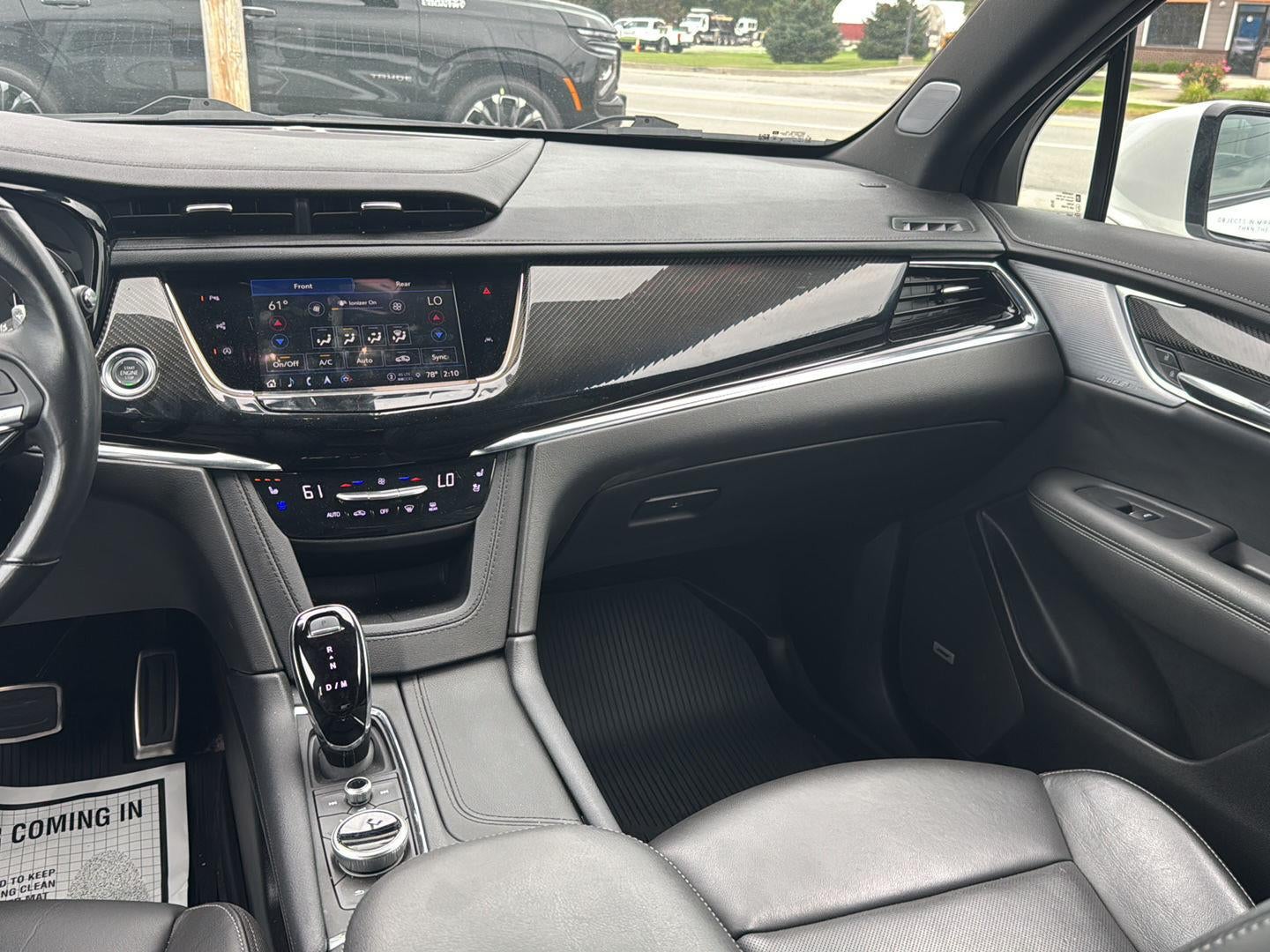 2024 Cadillac XT6 Sport