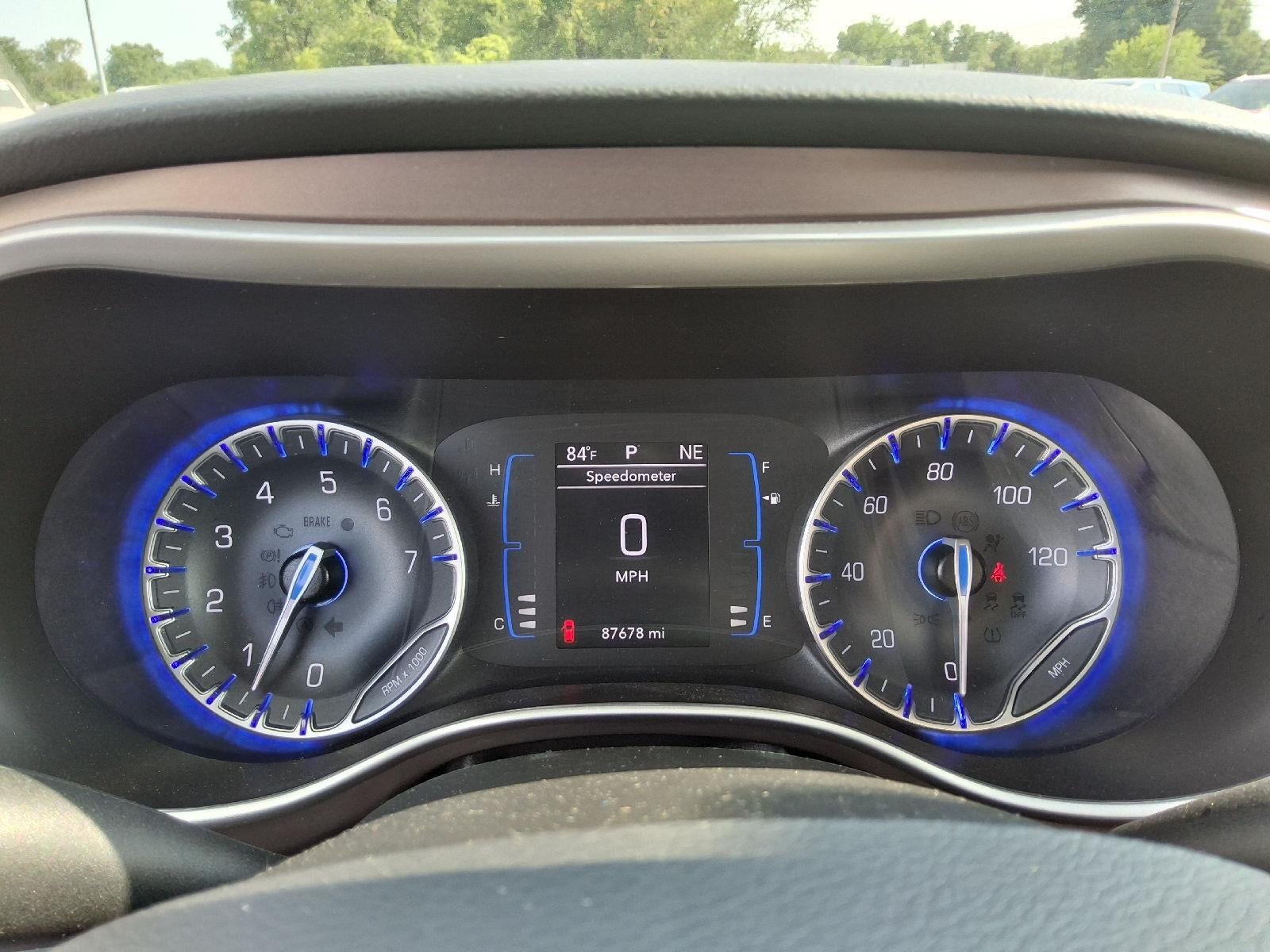 2023 Chrysler Voyager LX