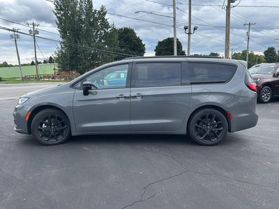 2025 Chrysler Pacifica Limited