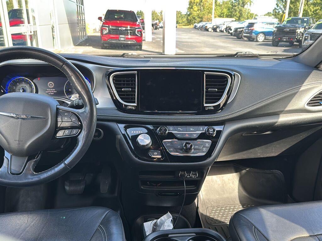 2021 Chrysler Pacifica Touring L AWD