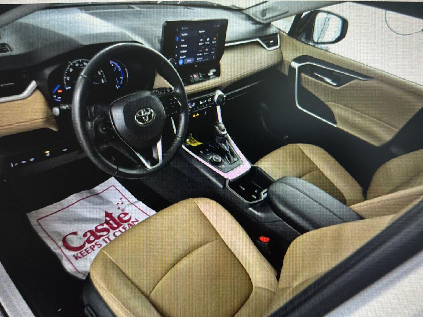 2024 Toyota RAV4 Hybrid XLE Premium