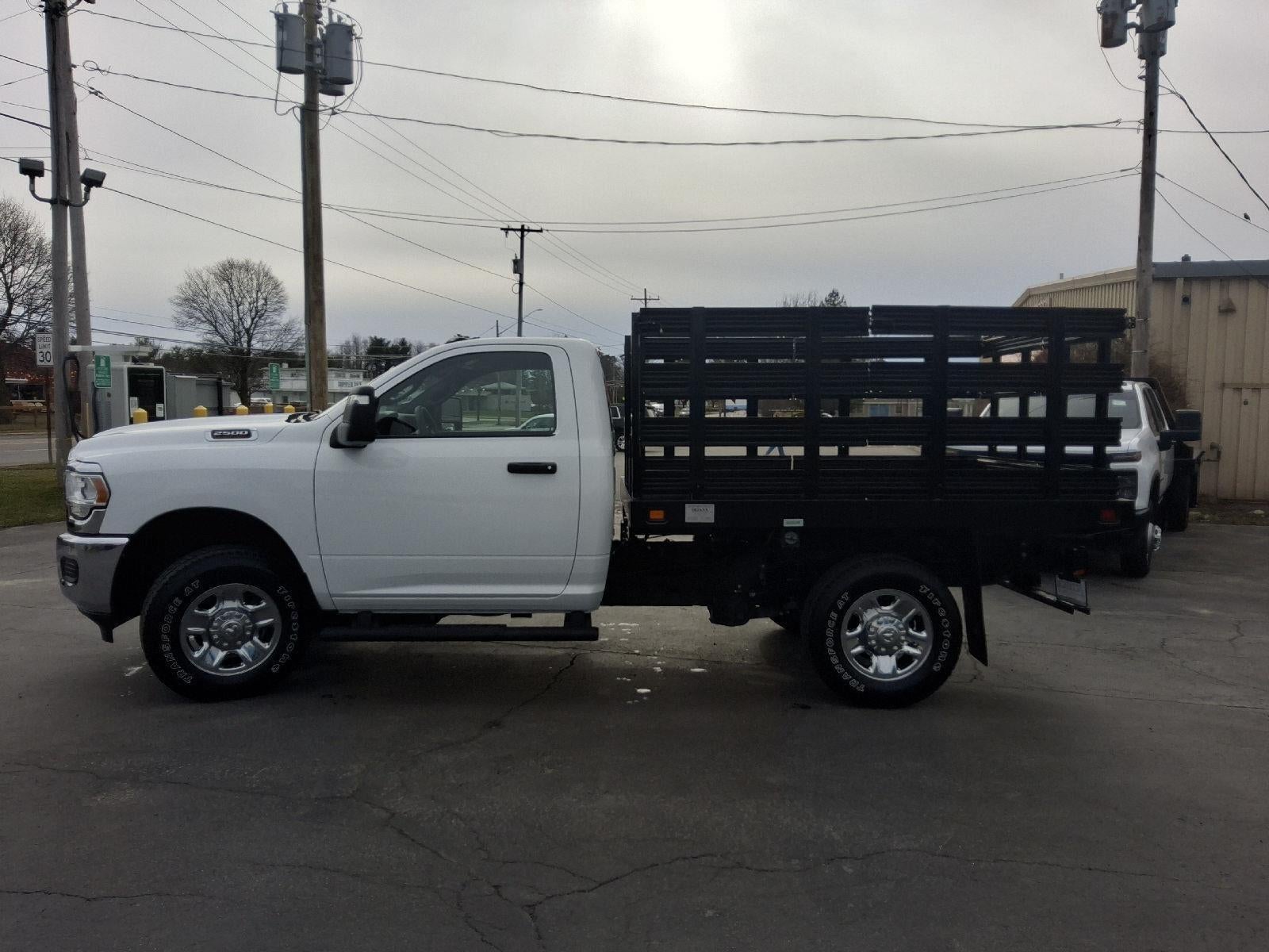 2023 RAM 2500 Tradesman Regular Cab 4x4 8' Box