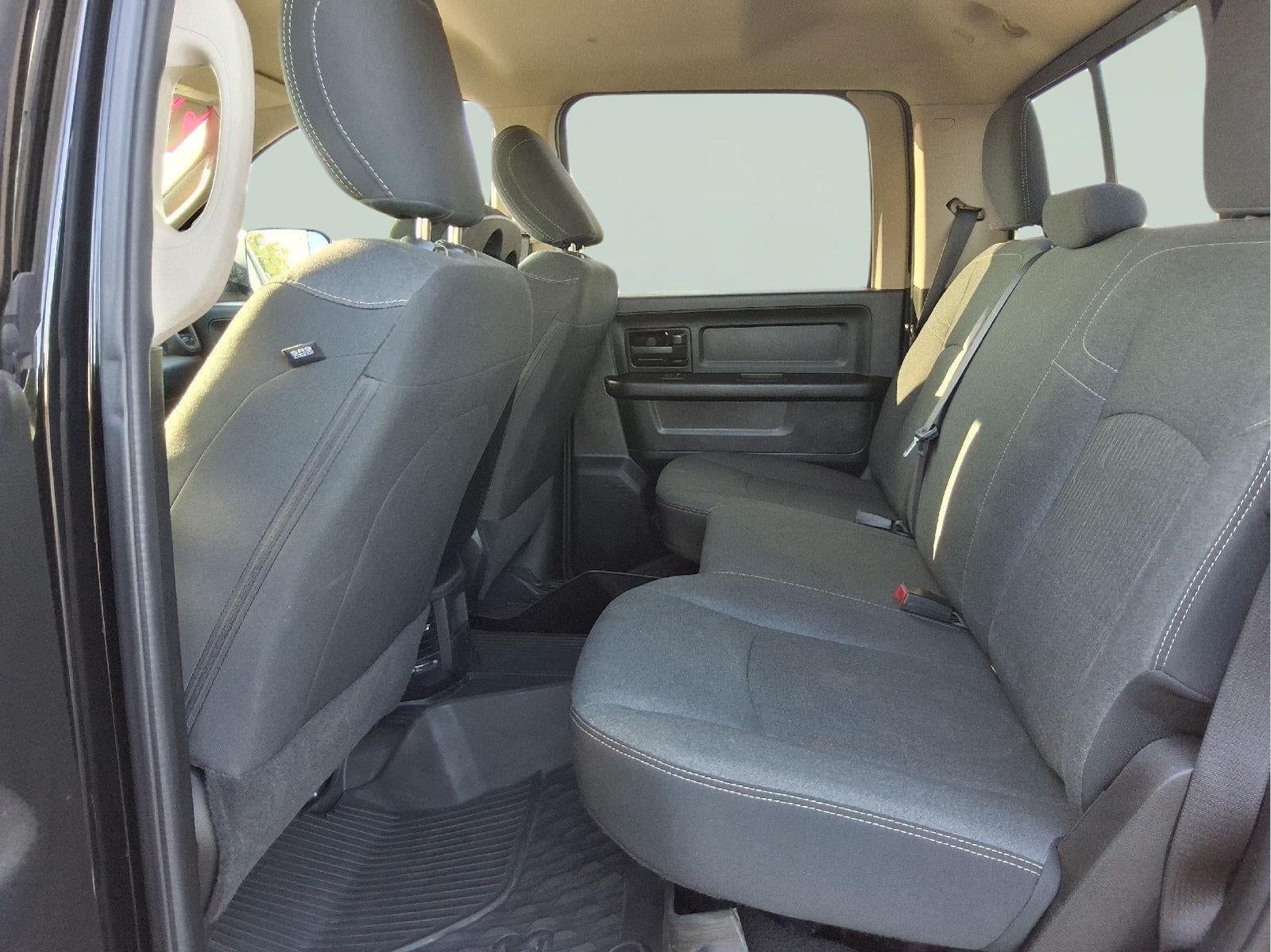 2020 RAM 2500 Tradesman Crew Cab 4x4 6'4" Box