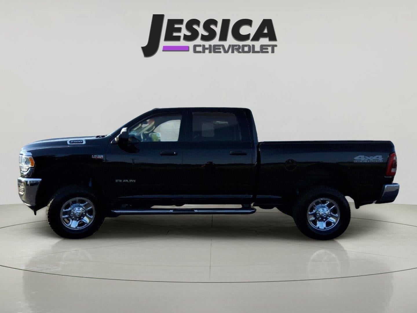 2020 RAM 2500 Tradesman Crew Cab 4x4 6'4" Box
