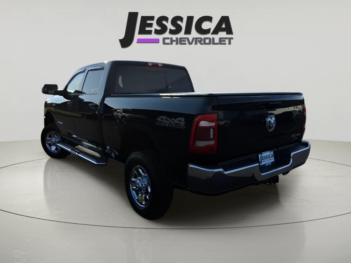 2020 RAM 2500 Tradesman Crew Cab 4x4 6'4" Box