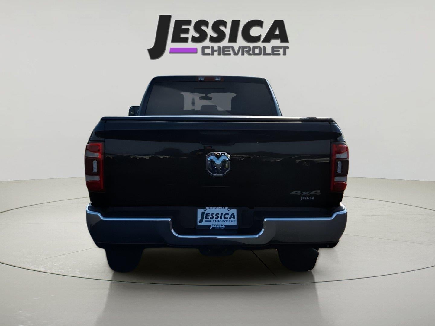 2020 RAM 2500 Tradesman Crew Cab 4x4 6'4" Box