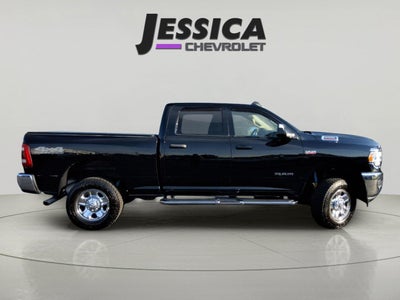 2020 RAM 2500 Tradesman Crew Cab 4x4 6'4" Box