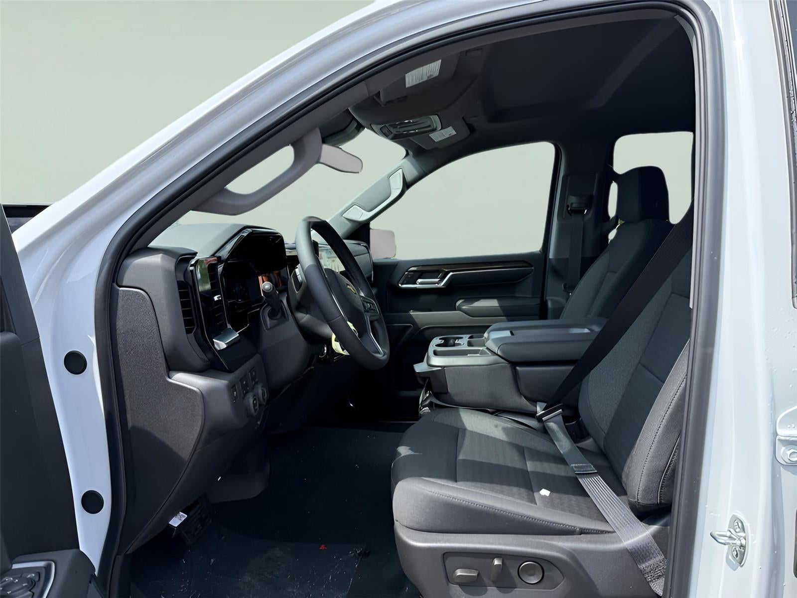 2025 Chevrolet Silverado 1500 LT (2FL)