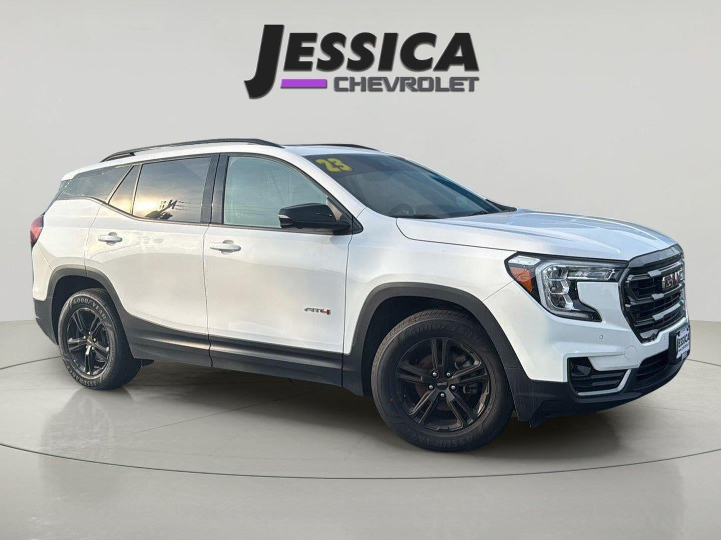 2023 GMC Terrain AT4