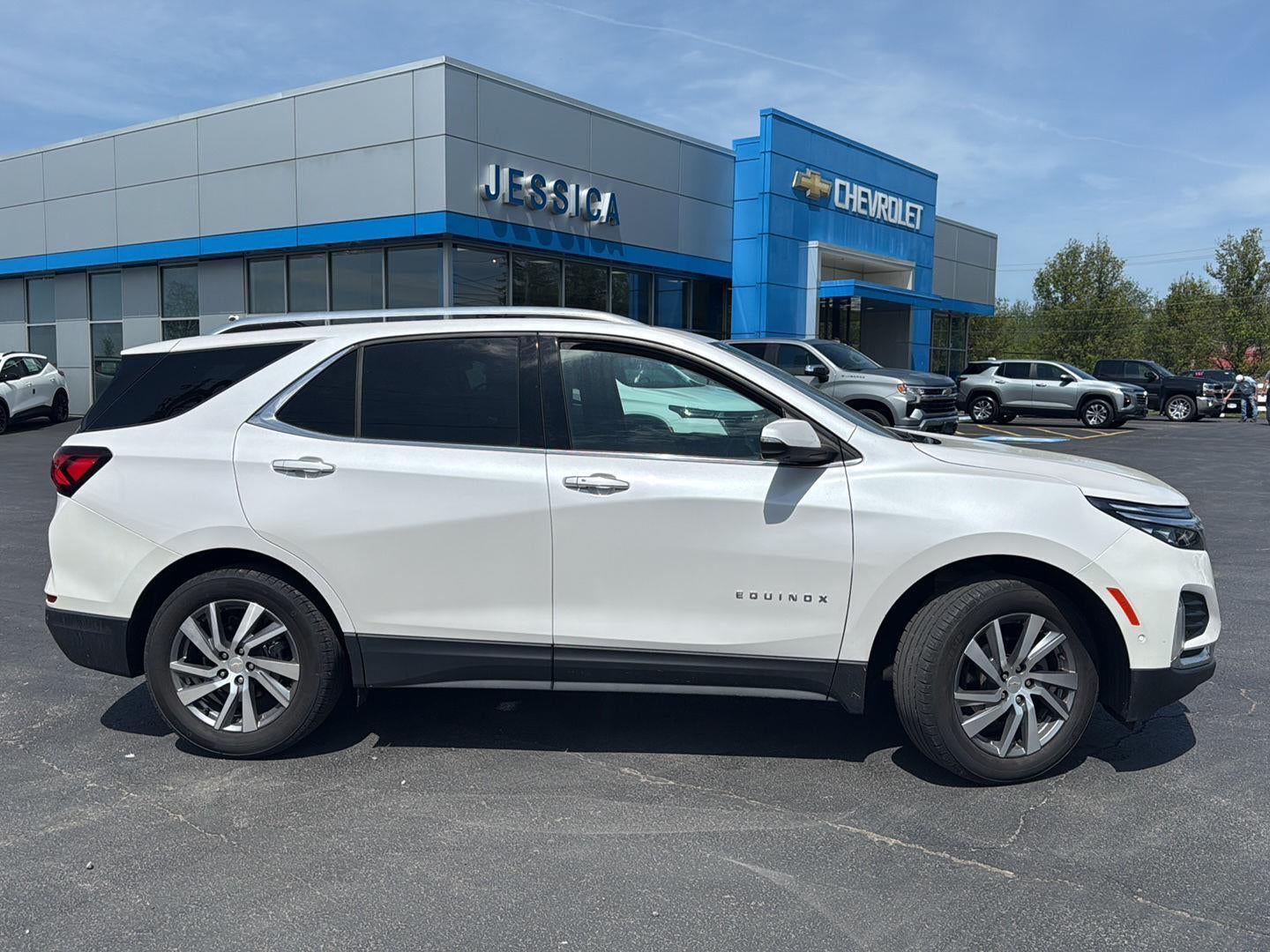 2023 Chevrolet Equinox Premier