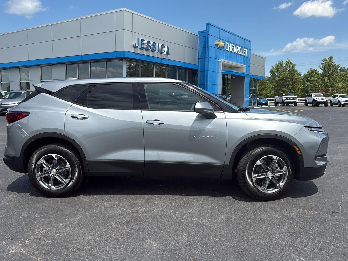 2025 Chevrolet Blazer 2LT