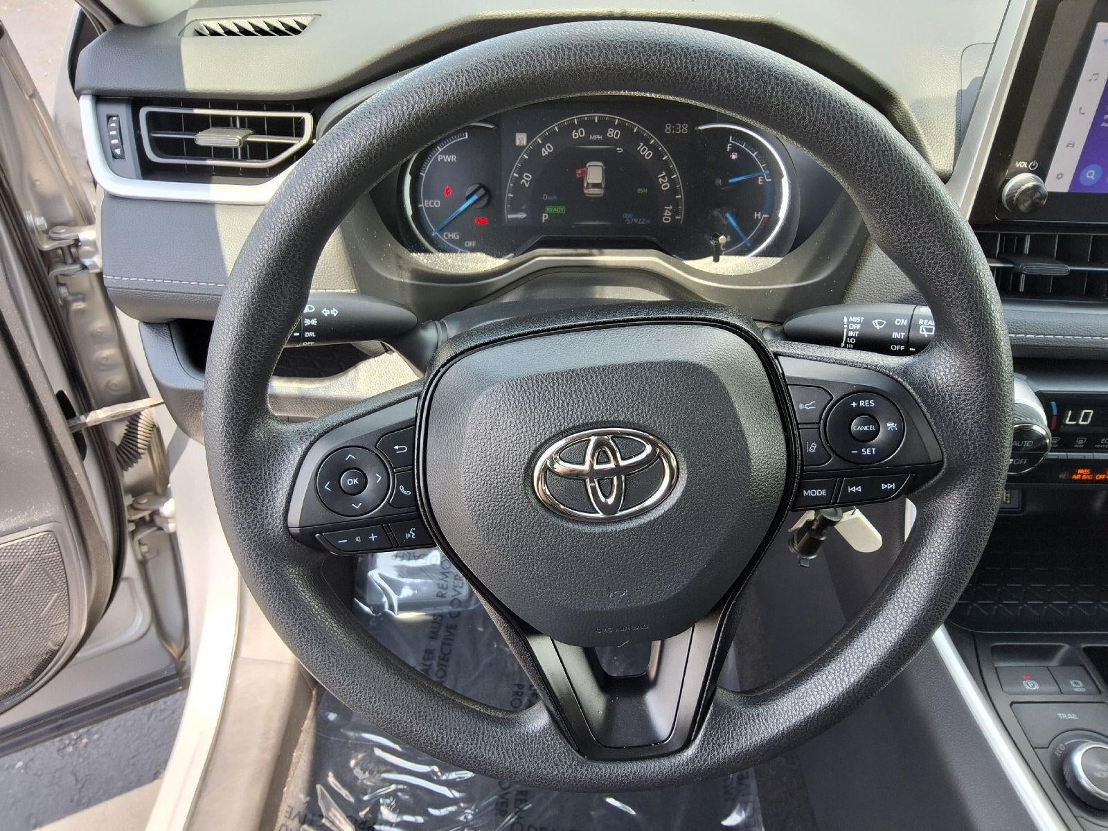 2023 Toyota RAV4 Hybrid LE