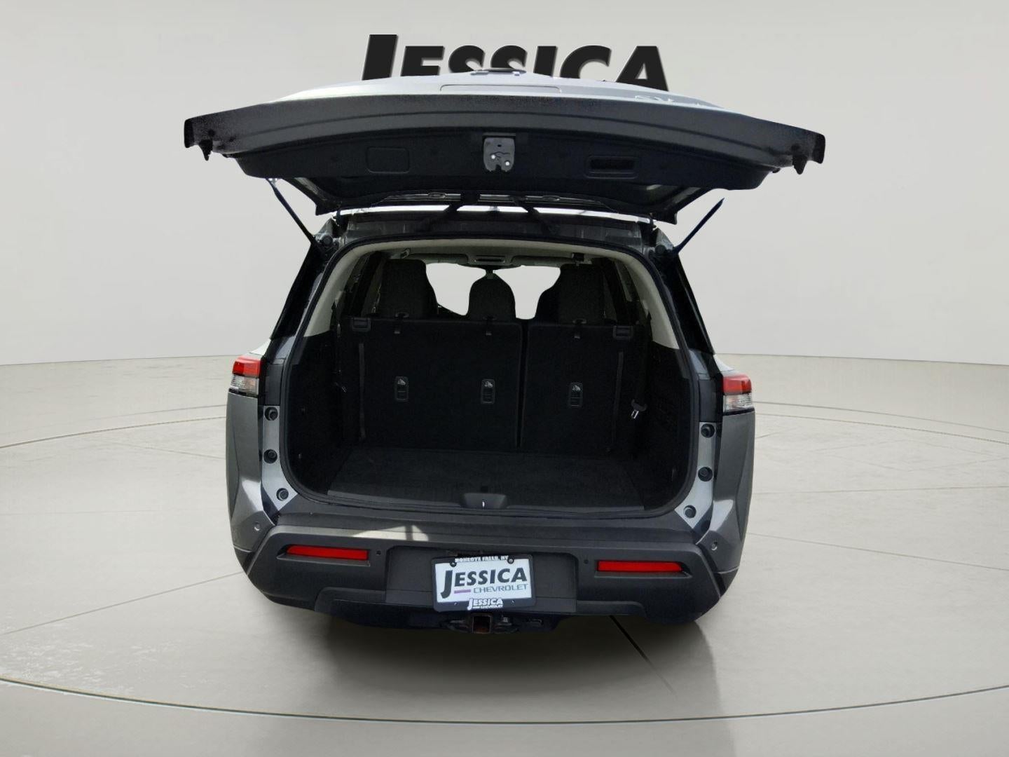 2022 Nissan Pathfinder SV 4WD