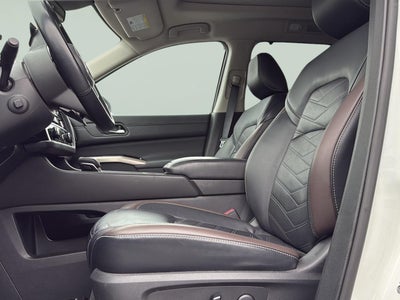 2024 Nissan Pathfinder Platinum 4WD