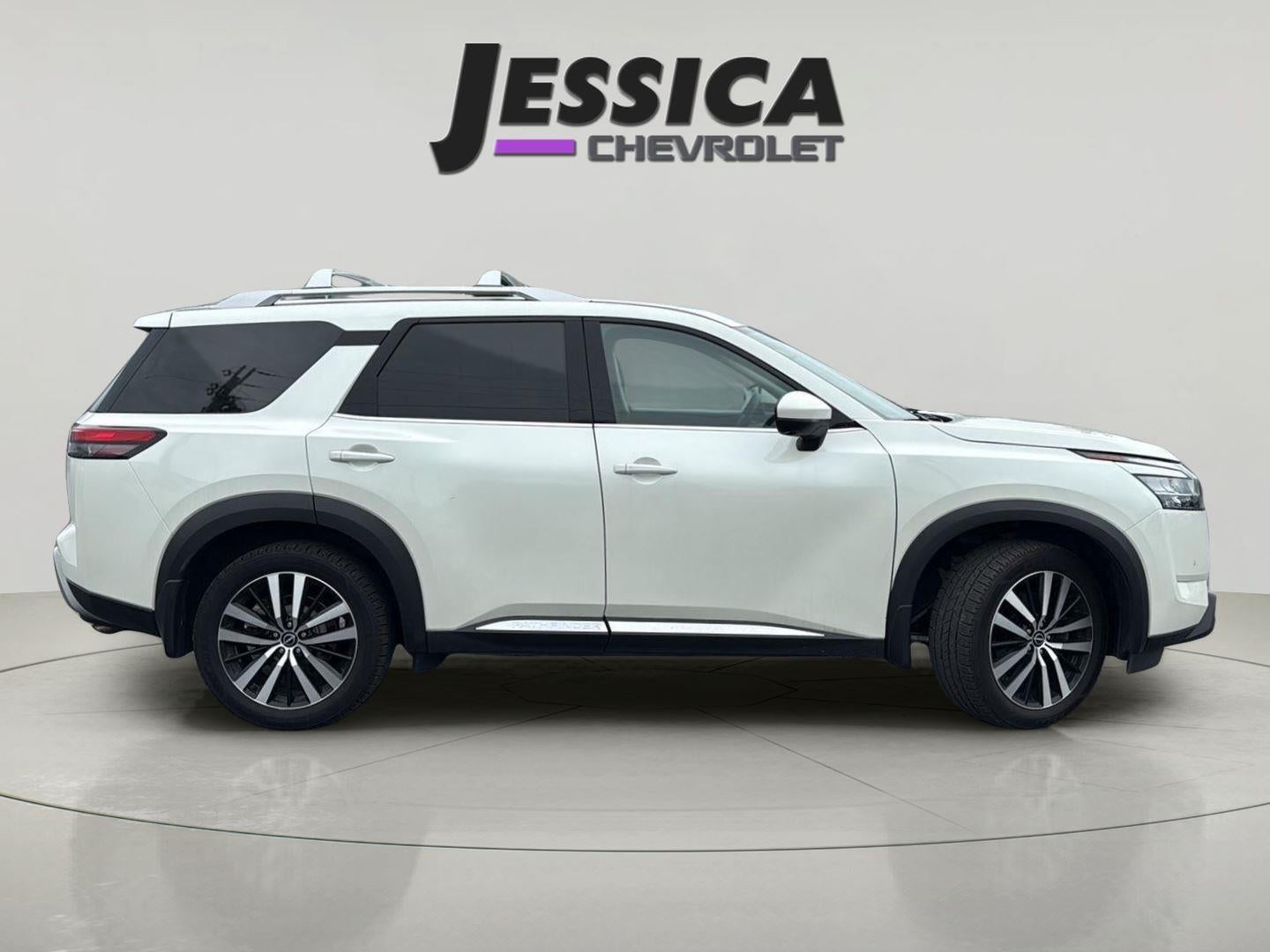 2024 Nissan Pathfinder Platinum 4WD