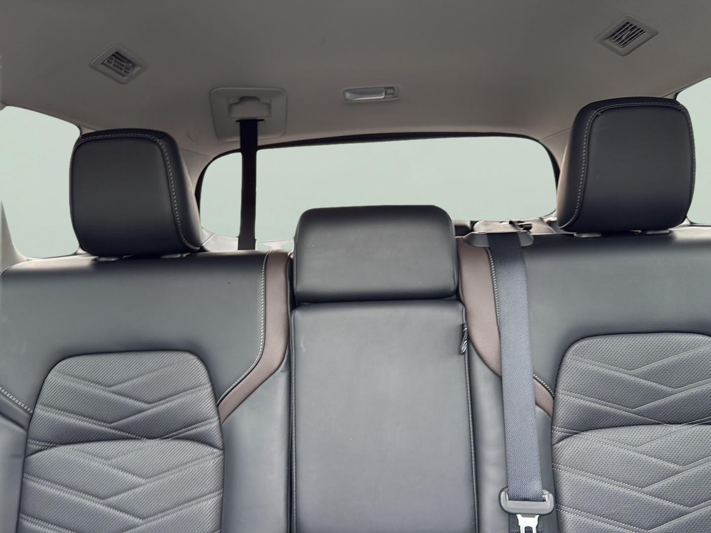 2024 Nissan Pathfinder Platinum 4WD
