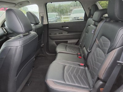 2024 Nissan Pathfinder Platinum 4WD