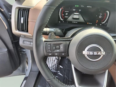 2025 Nissan Pathfinder Platinum