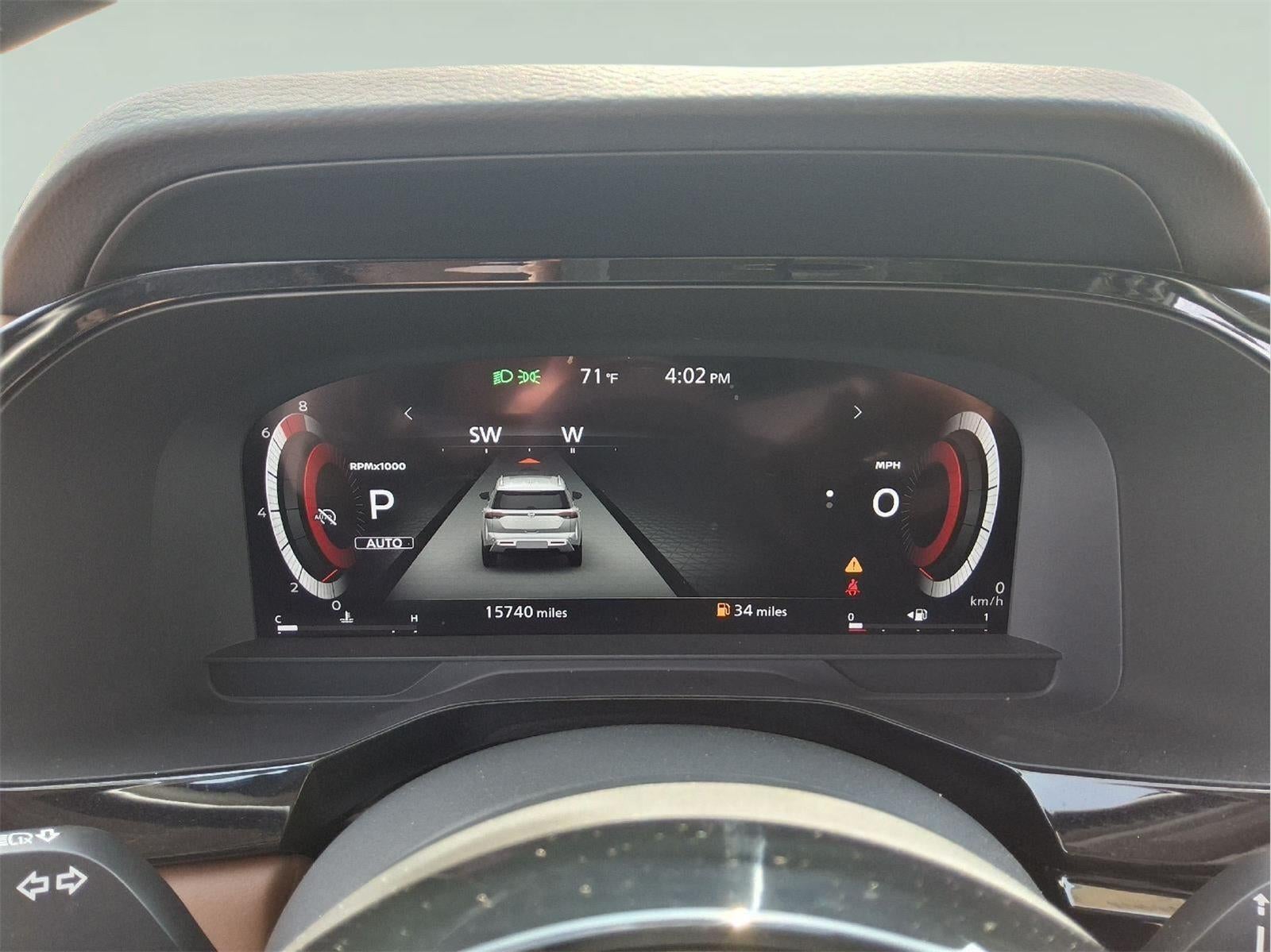 2025 Nissan Pathfinder Platinum