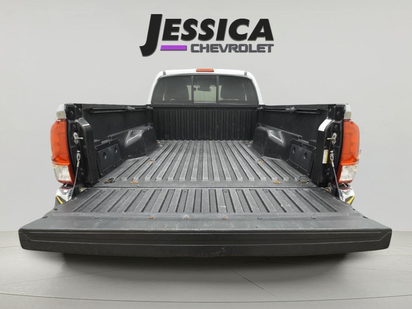 2016 Toyota Tacoma SR5