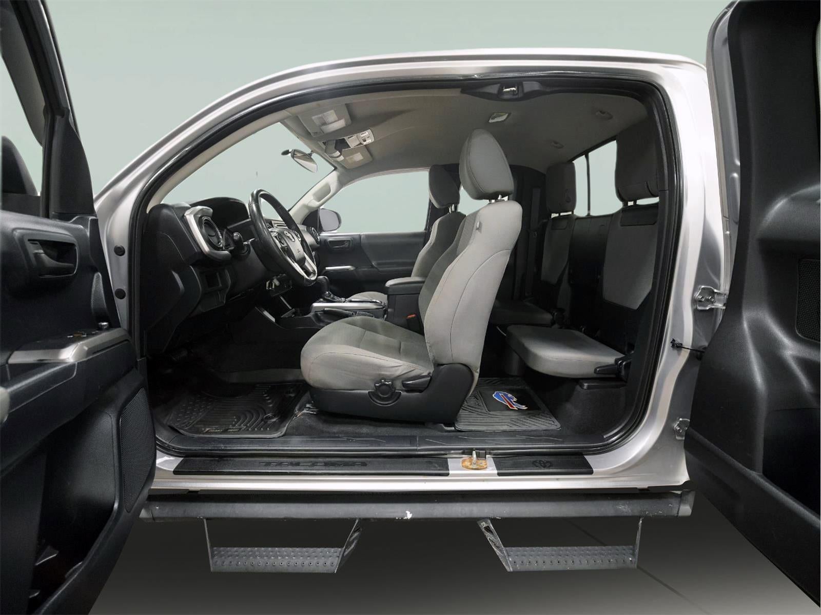 2016 Toyota Tacoma SR5