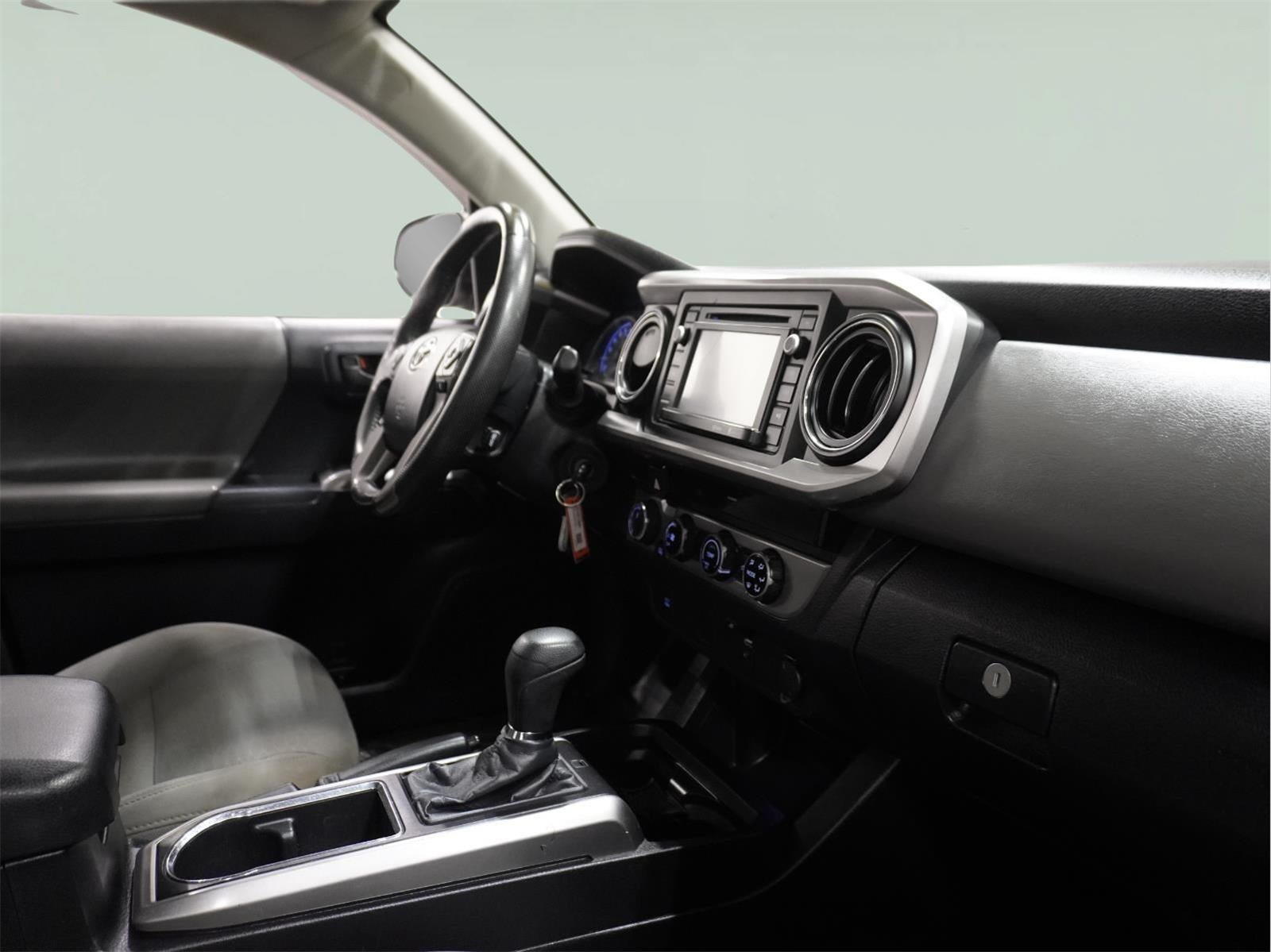 2016 Toyota Tacoma SR5