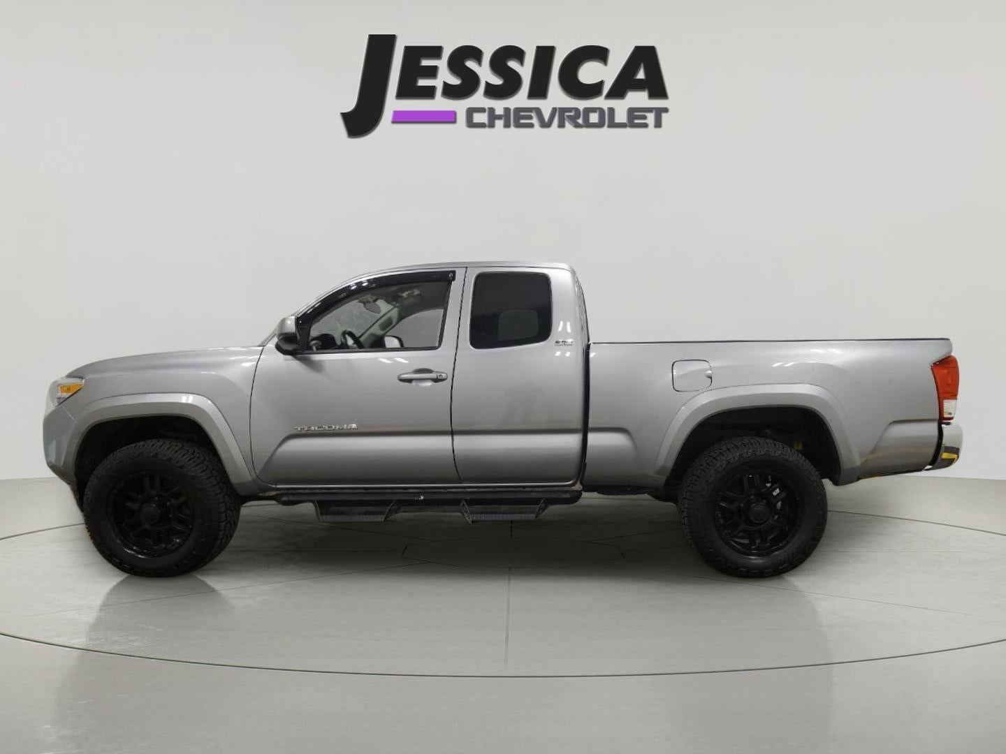 2016 Toyota Tacoma SR5