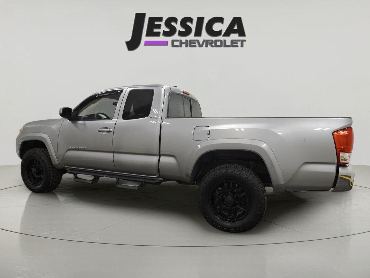 2016 Toyota Tacoma SR5