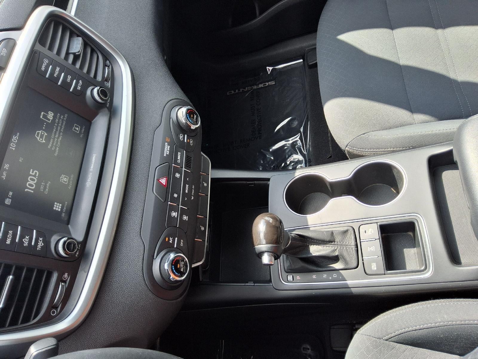 2017 Kia Sorento 2.4L LX