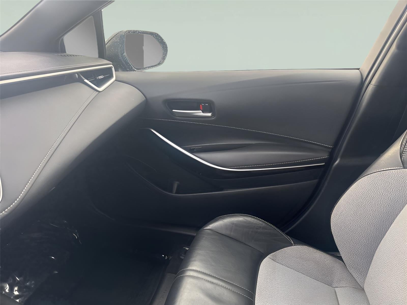 2020 Toyota Corolla Hatchback XSE