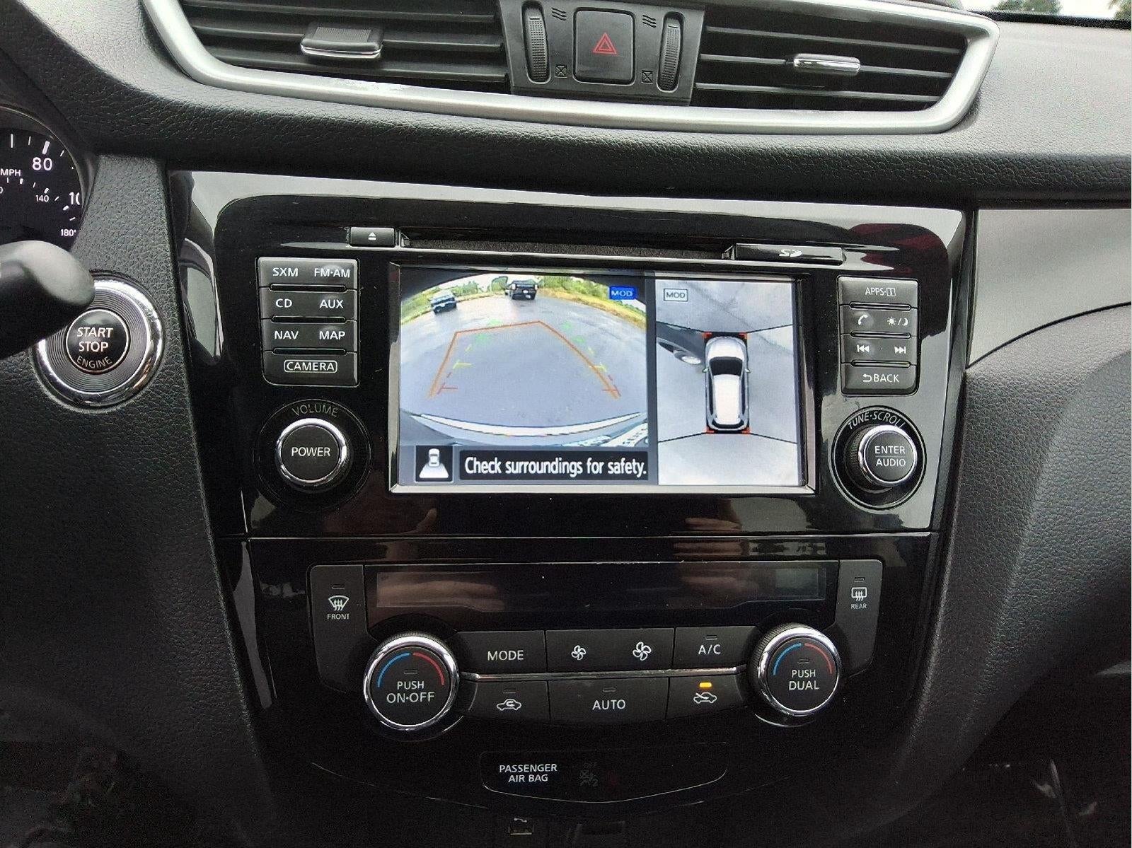 2016 Nissan Rogue SV