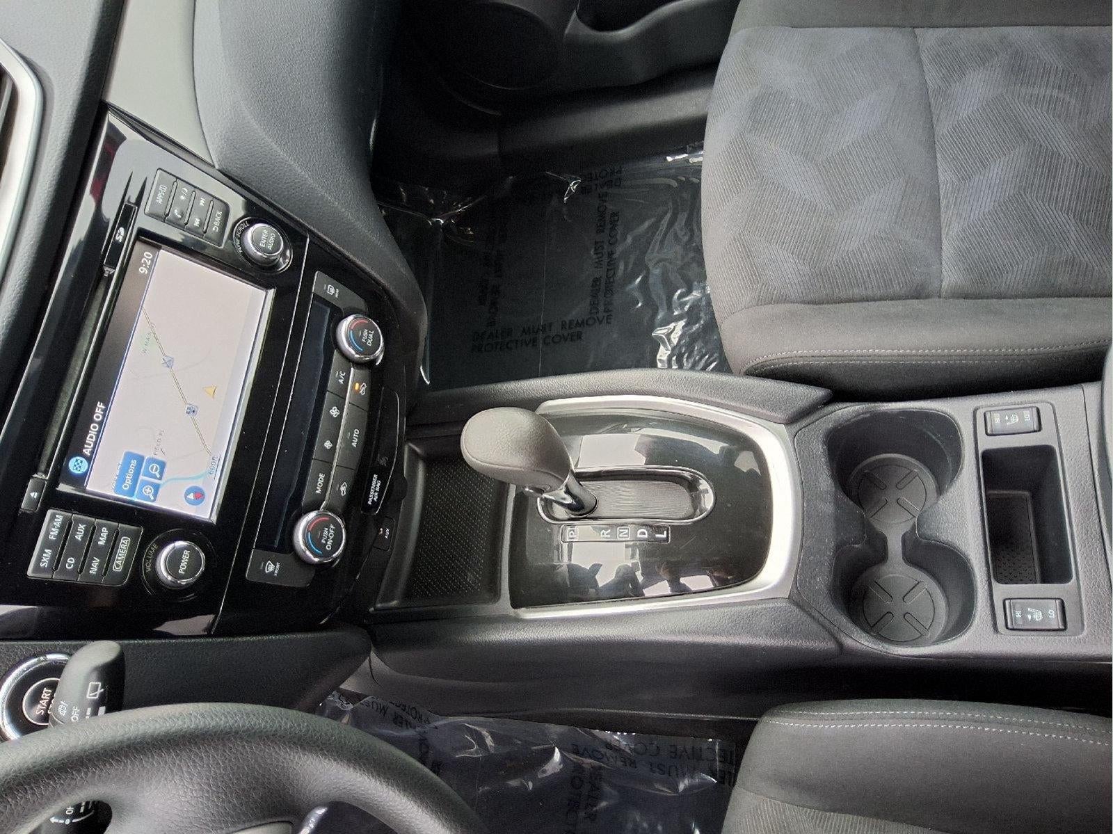2016 Nissan Rogue SV