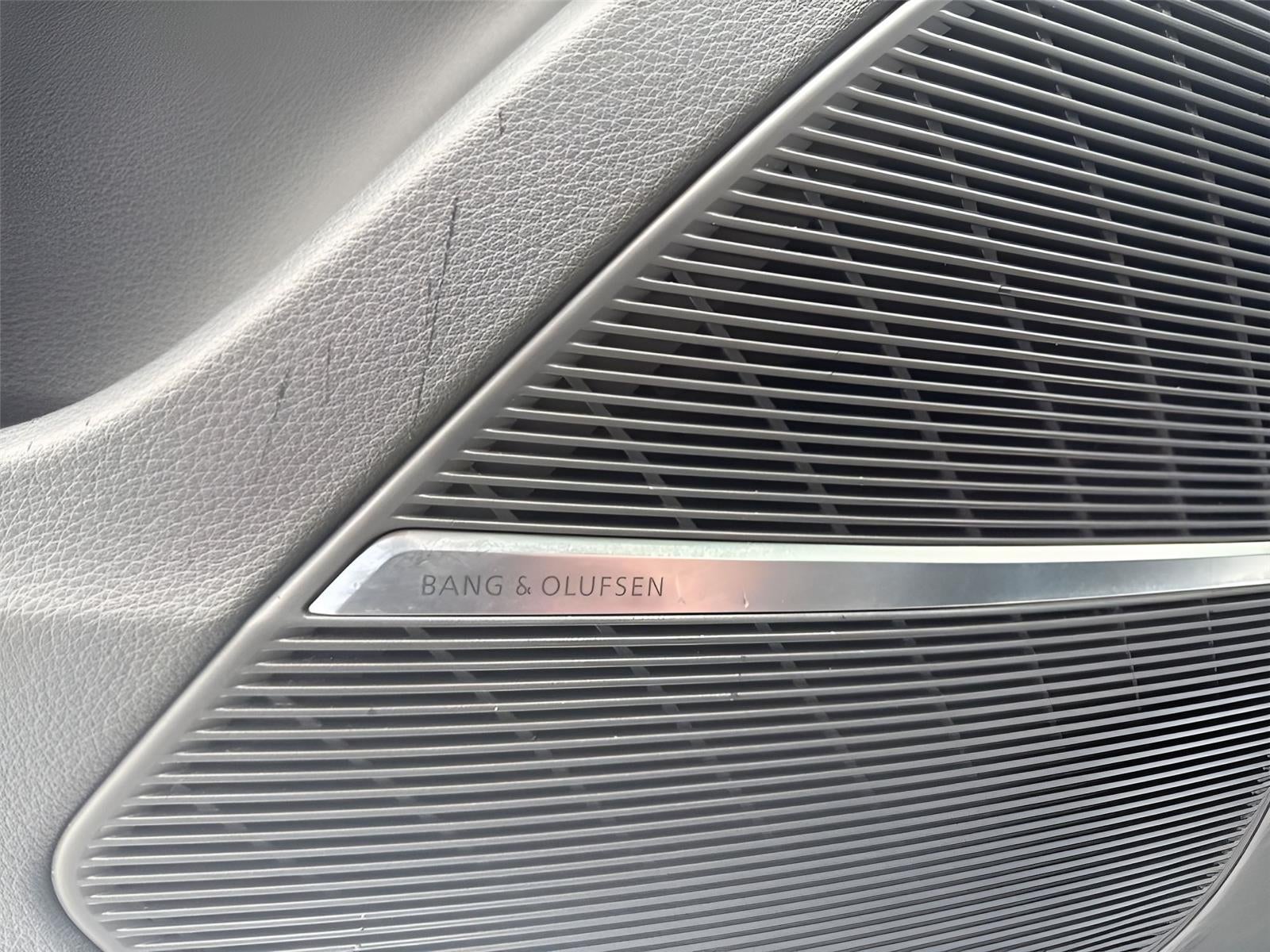 2020 Audi Q8 Premium Plus 55 TFSI quattro Tiptronic